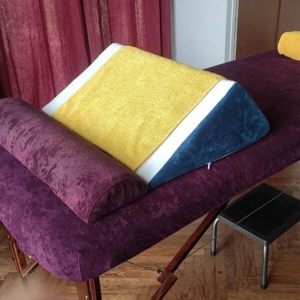 coussin-jambes-surelevees-drainage-visage